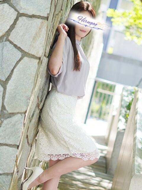 静香 昼顔妻 五反田店（人妻系デリヘル）