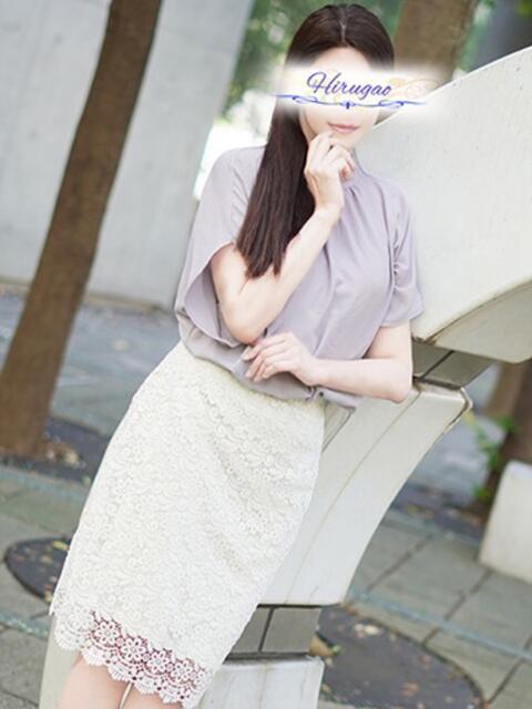 静香 昼顔妻 五反田店（人妻系デリヘル）