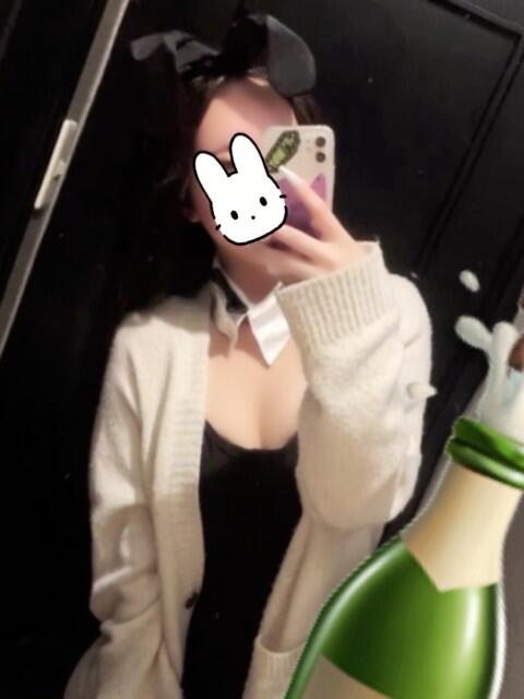 あおい☆未経験超可愛い極上モデル PREMIUM萌え可愛いチョコレート～全てのステージで感動の体験を～（デリヘル）