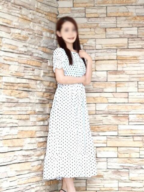 柏木 極上でエッチな人妻（人妻・熟女デリヘル）