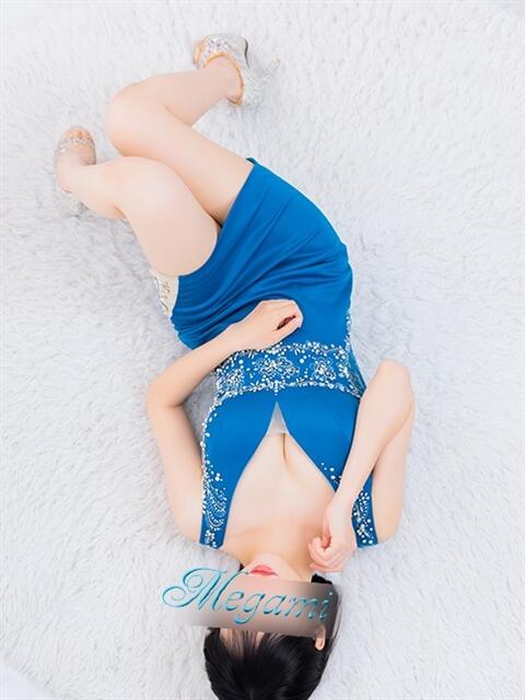 ななえ ~優しい若妻倶楽部~Mrs.女神(人妻デリヘル)