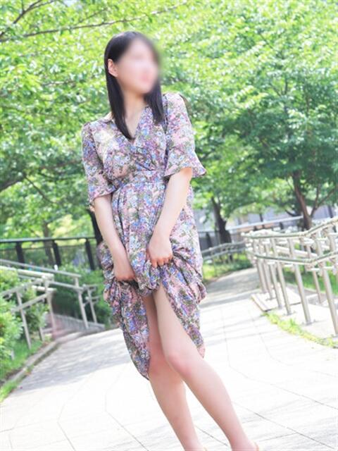 つぼみ 奥鉄オクテツ東京店(デリヘル市場)(駅待ち合わせ型人妻デリヘル)