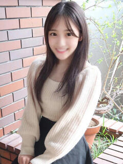 かすみ★素敵な笑顔18歳処女 鶯谷現役女子大生コレクション（上野/デリヘル）