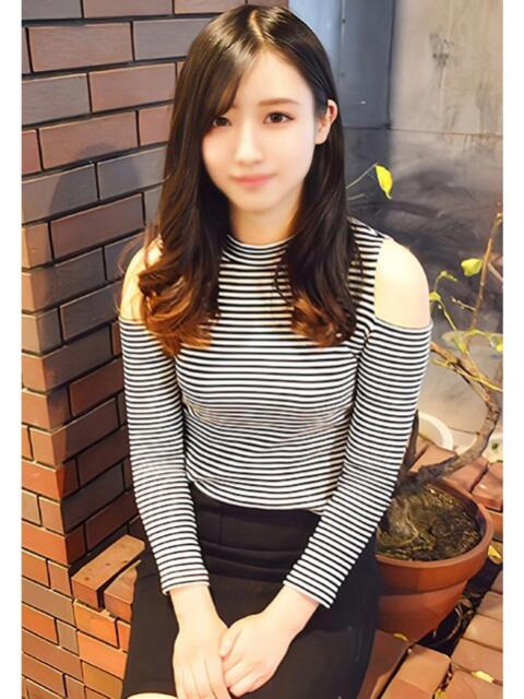 さとみ 現役女子大生コレクション(デリヘル)