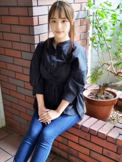 あきほ★大人カワイイ★ 現役女子大生コレクション(デリヘル)