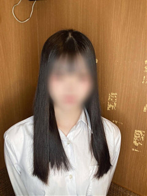 まゆ 西川口ビデオdeはんど(店舗型ビデオBOX風手コキ店)