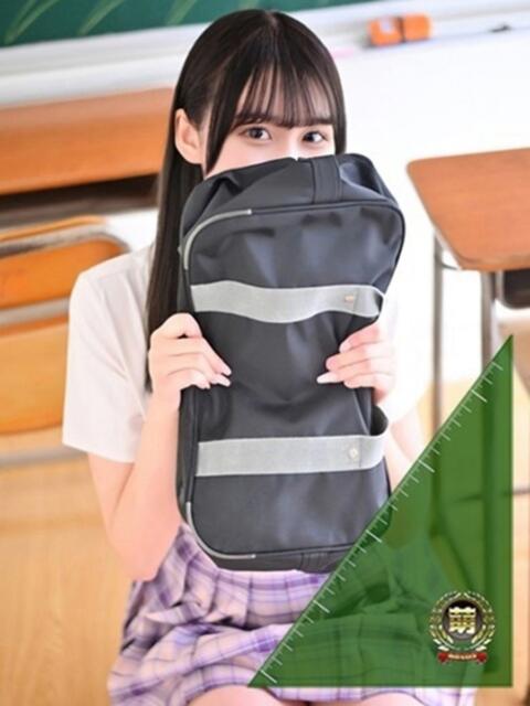 えりか☆現役学生?アルバイト♪ 妹系イメージSOAP萌えフードル学園 大宮本校（ソープランド）