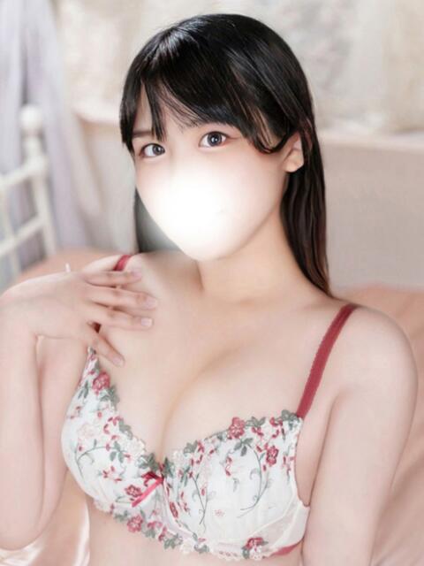 ゆずは 若妻淫乱倶楽部（人妻デリヘル）