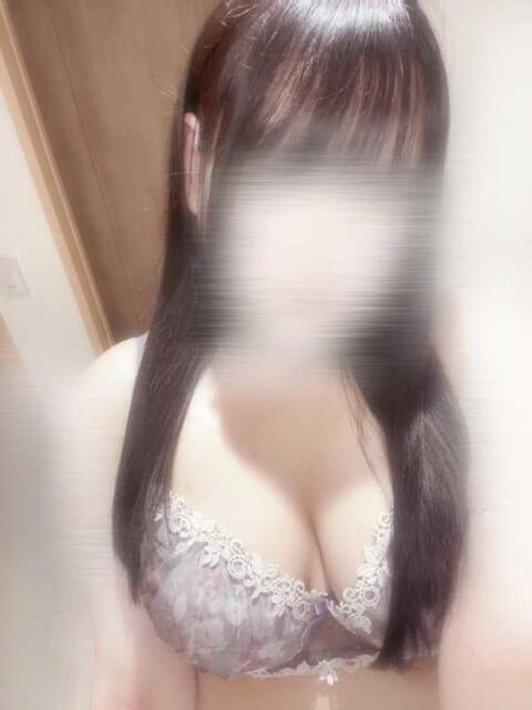 まりな 山梨甲府甲斐ちゃんこ(ぽっちゃりデリヘル)