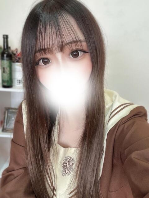 ミリア(幼顔の低身長ロリ) ペロ×2キャンディ(デリヘル)