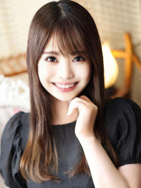 川村すず 断りきれない美人マッサージ嬢たち（デリヘル＆エステ）