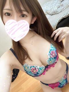 ゆちパニ★元コンカフェ嬢★ 素股だいすき！名古屋っ娘～わくわく激安パニック～（錦/デリヘル）