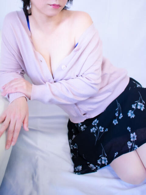 二葉（ふたば） エッチな熟女(熊谷)（人妻系デリヘル）