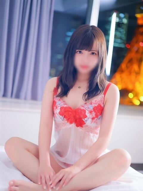 まな Sakura Palace-サクラパレス-（【非風俗】メンズエステ）