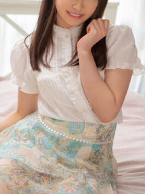 ひな（HINA） 裸でマッサージ＋デリヘルサービス！TOKYO VIP（マッサージ+デリヘル）