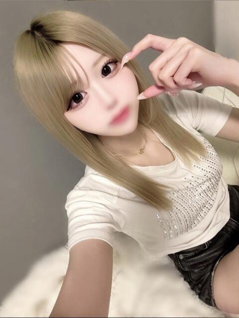 ぴい クラブ バレンタイン大阪（素人美女専門デリヘル）