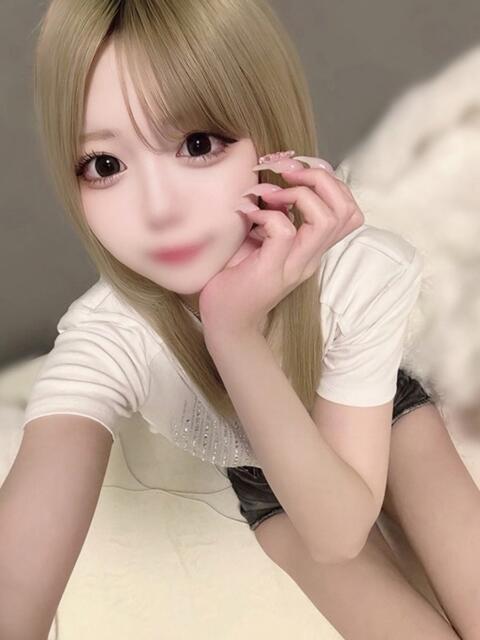ぴい クラブ バレンタイン大阪（素人美女専門デリヘル）
