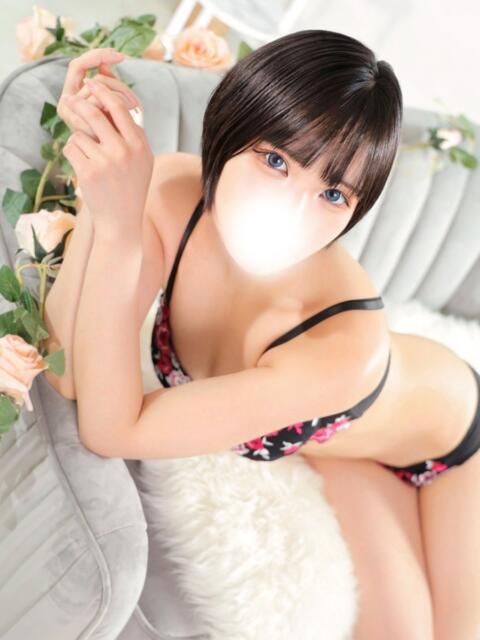 野火まりえ 全裸にされた女たちor欲しがり痴漢電車（ホテヘル）