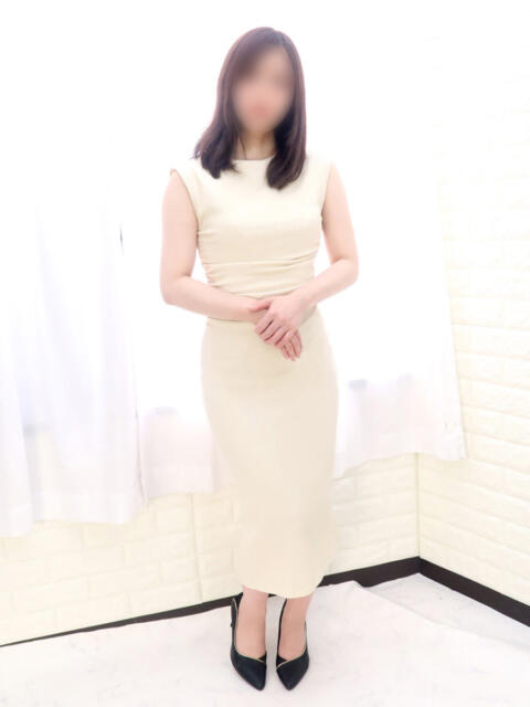 ゆめか マダム可憐（人妻デリヘル）