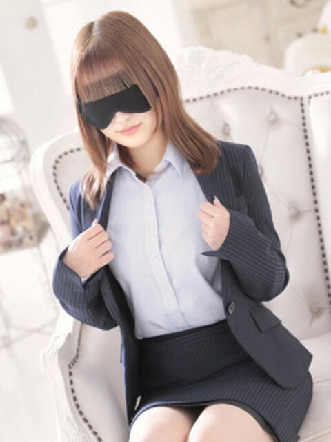 鈴木れおな 全裸革命orおもいっきり痴漢電車（ホテヘル）