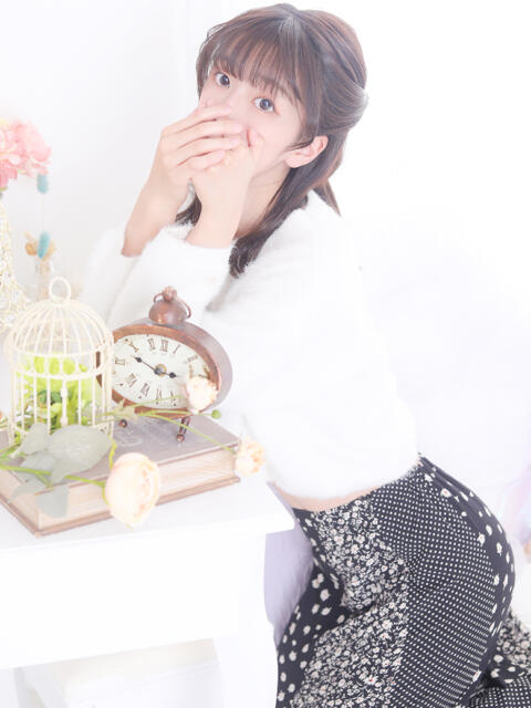 しずく やんちゃな子猫日本橋本店(ホテヘル&デリヘル)