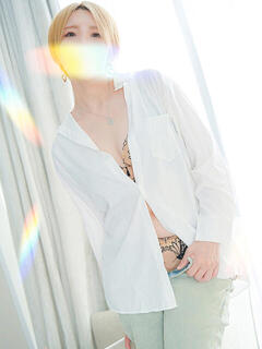 ももか Salon du Mーえっちなお姉さんのM性感デリバリーー大阪店(谷町九丁目/デリヘル)