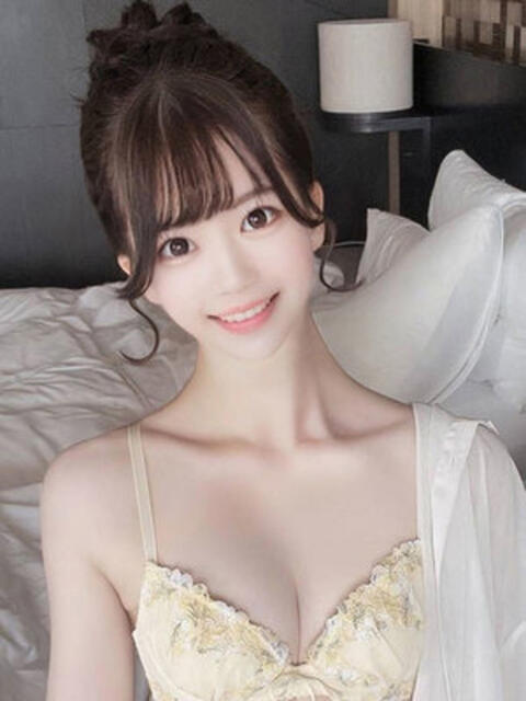 姫野まい 断りきれない美人マッサージ嬢たち（デリヘル＆エステ）