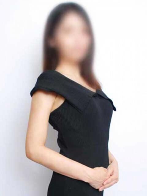 杉田 ミセスの手ほどき（オナクラ）