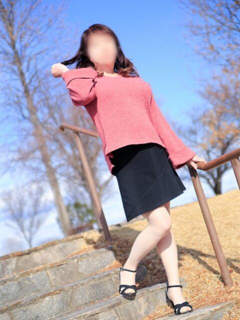 西原 まき こあくまな熟女たち伊勢崎店（KOAKUMAグループ）（人妻・熟女デリヘル）