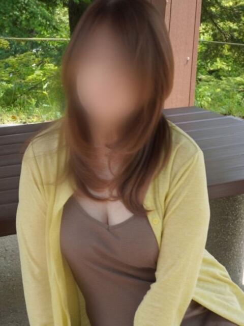 さゆ [優良人妻店]セレブスタイル（山口～防府～萩）（人妻デリヘル）