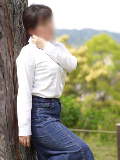 かすみ [優良人妻店]セレブスタイル（山口～防府～萩）（人妻デリヘル）