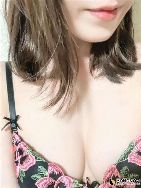 新人初日⭐️なつみ⭐️ Pine(パイン)（人妻系デリヘル）