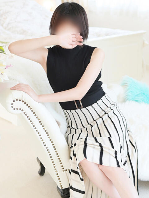 ひなた 梅田アバンチュール（人妻ホテヘル）