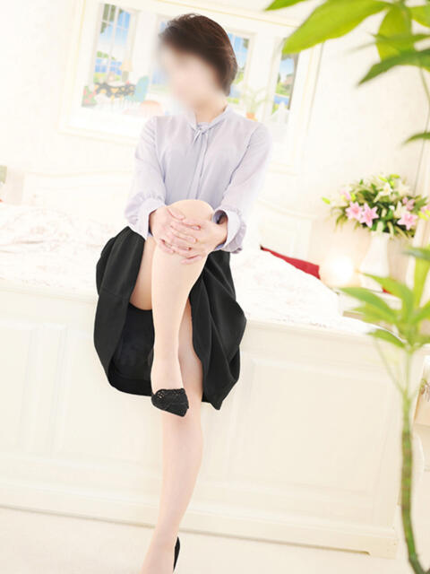 みなみ 梅田アバンチュール(人妻ホテヘル)