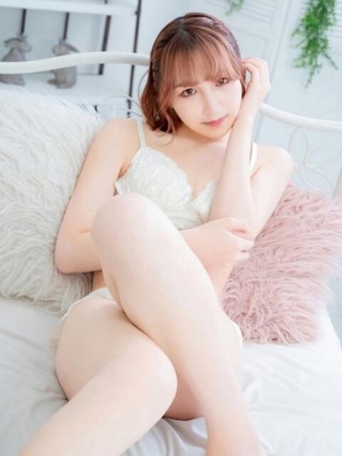 小日向ももか キュート東京 新宿店（ニューハーフヘルス）