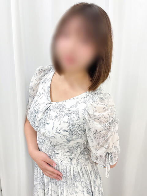 なつみ 横浜モンデミーテ(シンデレラグループ)(巨乳デリヘル)