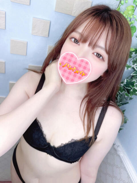 なつみ 上野　御徒町オトナのハンドメイド（オトナ専門手コキオナクラ）