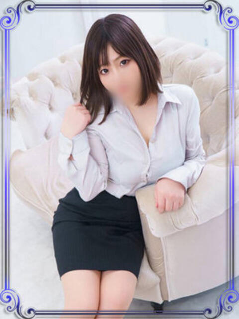 小澤あずさ e女商事 池袋店（ホテヘル＆デリヘル）