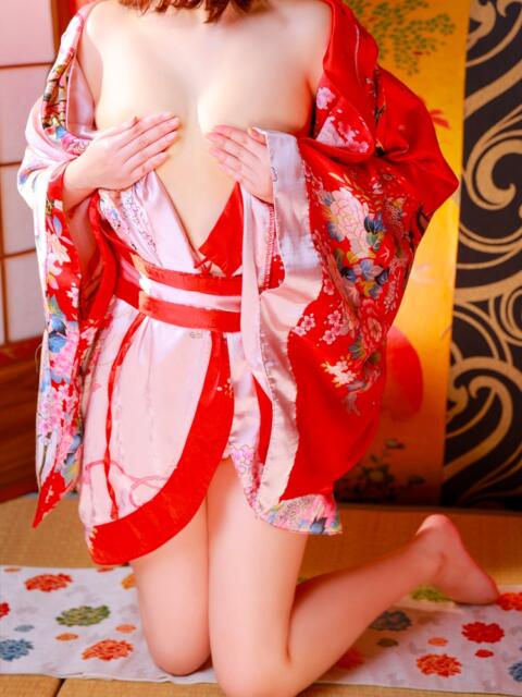 ゆうり 和風ぱみゅぱみゅ総本舗(2ショットキャバクラ)