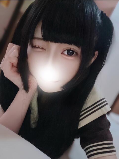 なめ 舐めたくてグループ～君とサプライズ学園～越谷校（デリヘル）