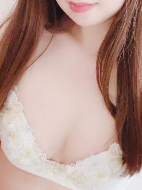 イチカ秘書 秘書の品格 クラブアッシュ ヴァリエ（ファッションヘルス）