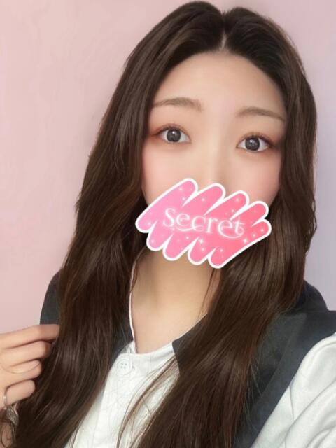 すみれ アイドルリーグ（セクキャバ）