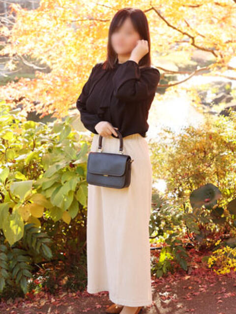 かおる 出会い系人妻ネットワーク 新宿〜池袋編(待合せ型人妻系デリヘル)