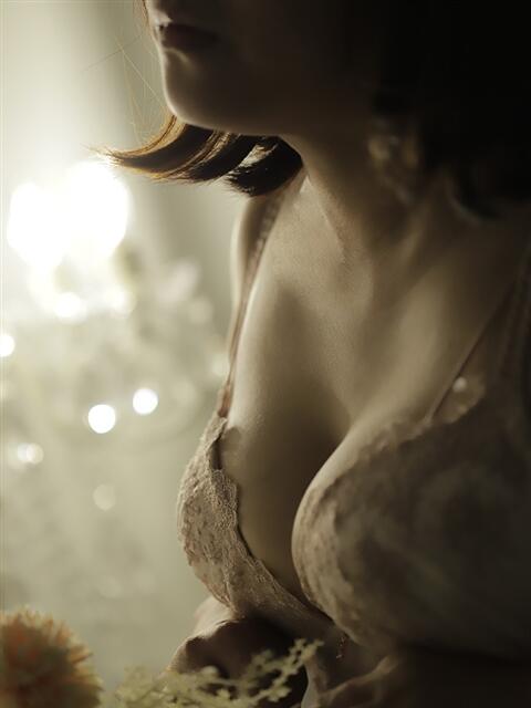 ゆず 奥鉄オクテツ兵庫（人妻デリヘル）