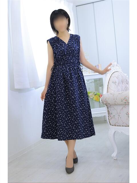 りょう 奥鉄オクテツ大阪（駅待ち合わせ型人妻デリヘル）