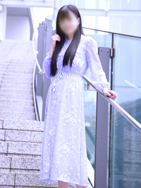 あやな ミセスラウンジ東京(人妻系デリヘル)