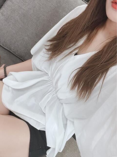 西田　結月 クレア（高級デリヘル）