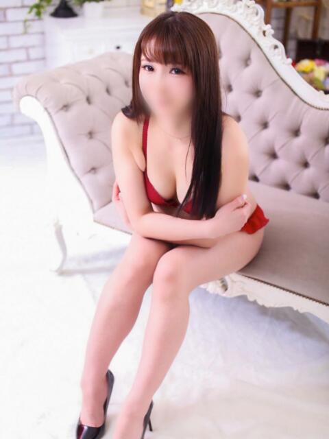 こゆき【妖艶な清楚風美女】 STAR-スター-(デリヘル)