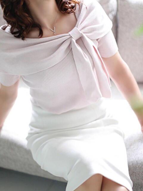 北山(きたやま) 人妻出逢い会 百合の園 池袋店(人妻系デリヘル)