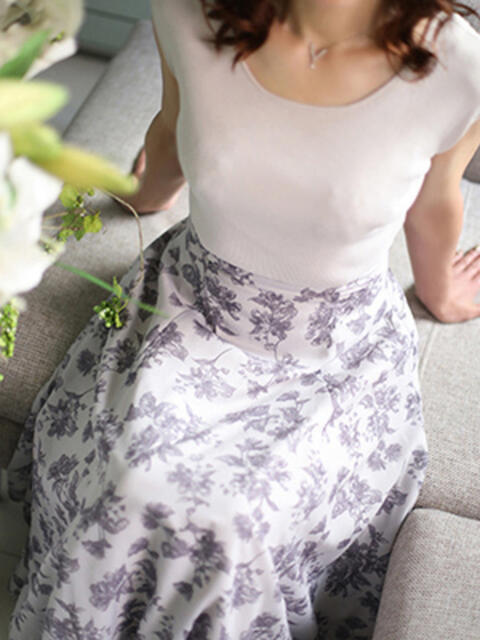 北山(きたやま) 人妻出逢い会 百合の園 池袋店(人妻系デリヘル)